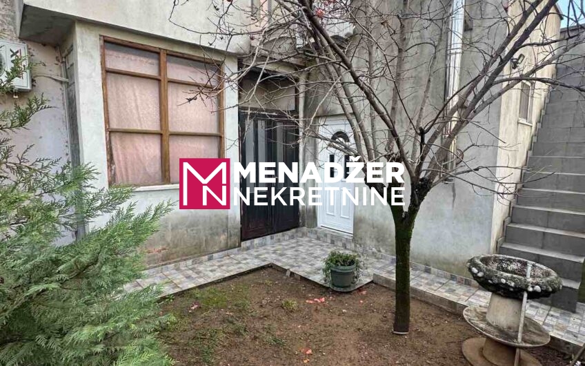 KUĆA 140 m2, PLAC 220 m2 – STARI AERODROM