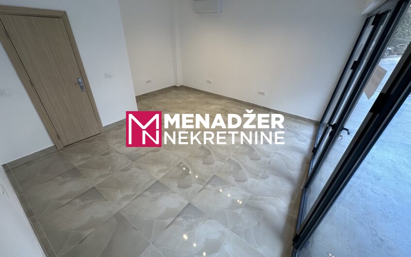 POSLOVNI PROSTOR 20 m2, PARKING – VEZIROV MOST