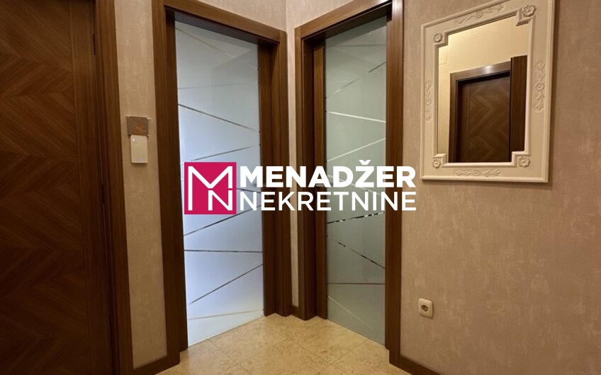 JEDNOSOBAN NAMJEŠTEN STAN 58 m2 – CENTAR