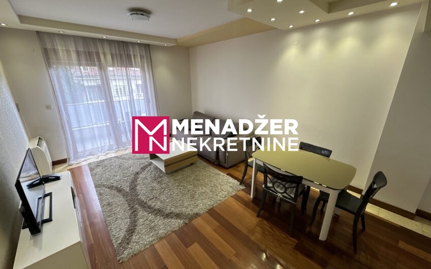 JEDNOSOBAN NAMJEŠTEN STAN 58 m2 – CENTAR