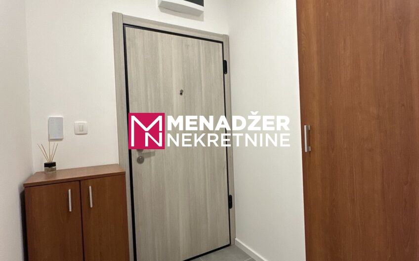 GARSONjERA NAMJEŠTENA 37 m2 – MOMIŠIĆI