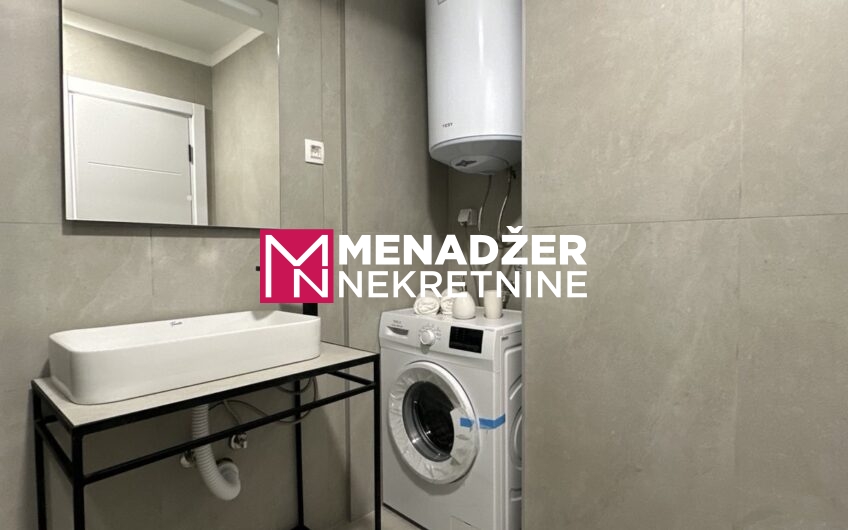 GARSONjERA NAMJEŠTENA 37 m2 – MOMIŠIĆI