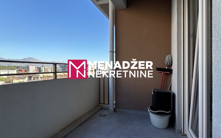 DVOSOBAN PRAZAN STAN 70 m2, GARAŽA – CENTRAL POINT