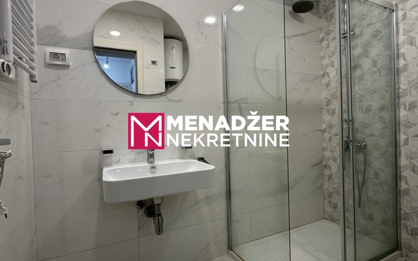 DVOSOBAN PRAZAN STAN 70 m2, GARAŽA – CENTRAL POINT