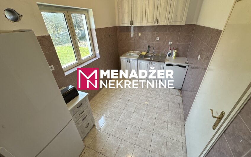 KUĆA 230 m2, PLAC 2 000 m2 – ZABJELO