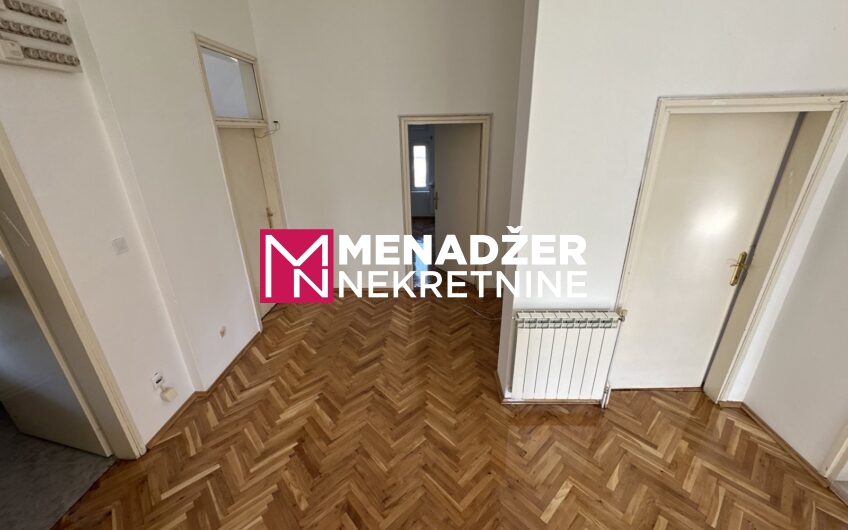KUĆA 230 m2, PLAC 2 000 m2 – ZABJELO