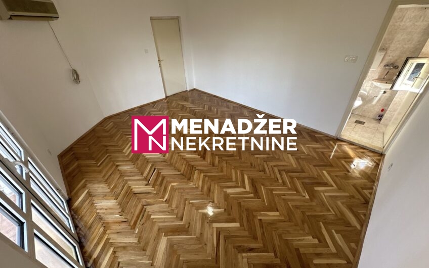 KUĆA 230 m2, PLAC 2 000 m2 – ZABJELO