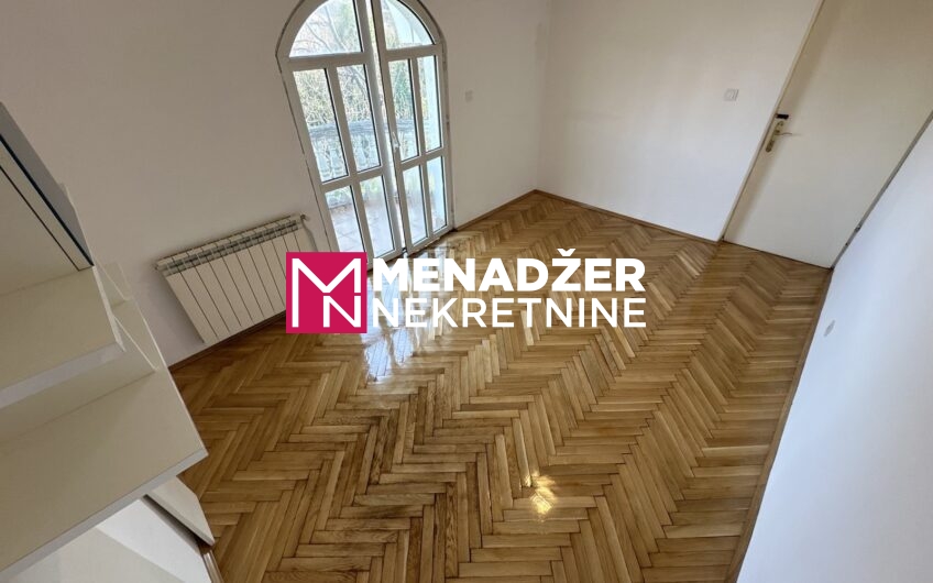 KUĆA 230 m2, PLAC 2 000 m2 – ZABJELO