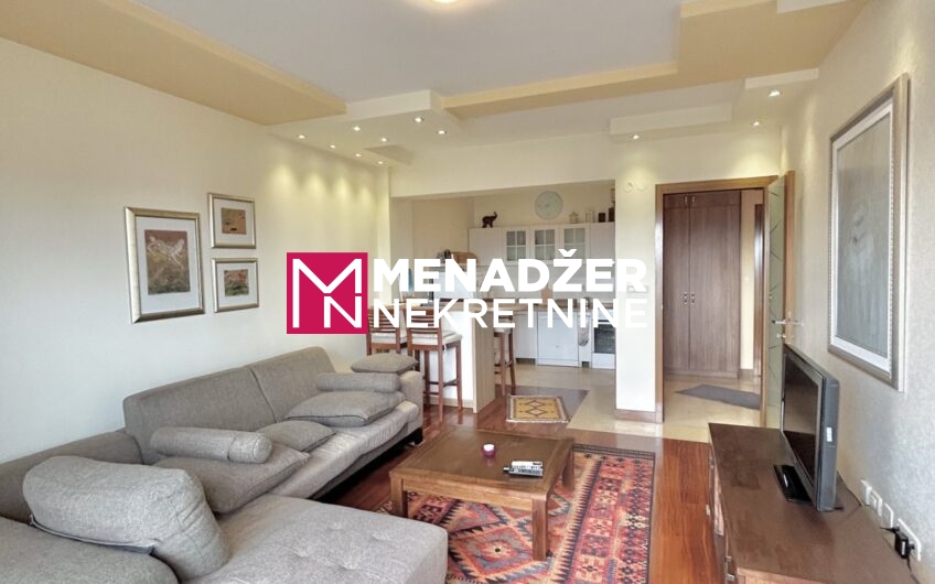 JEDNOSOBAN NAMJEŠTEN STAN 55 m2 – CENTAR