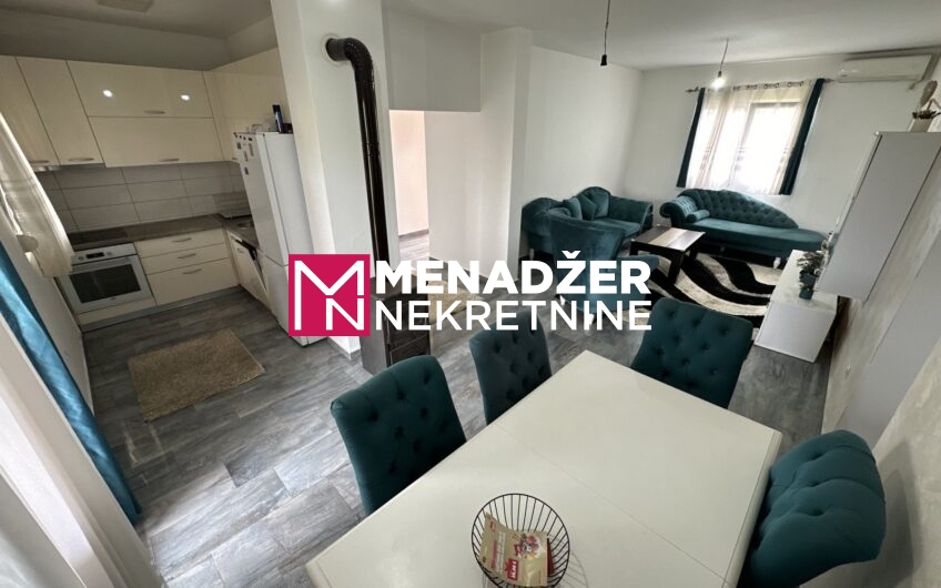 KUĆA NAMJEŠTENA 135 m2, PLAC 700 m2 – DONjI KOKOTI