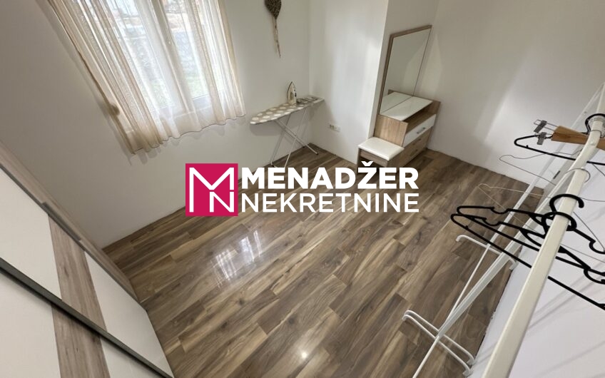 KUĆA NAMJEŠTENA 135 m2, PLAC 700 m2 – DONjI KOKOTI