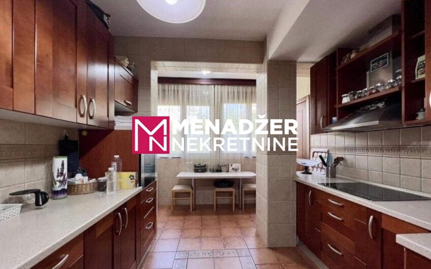 KUĆA 200 m2 – GORICA C