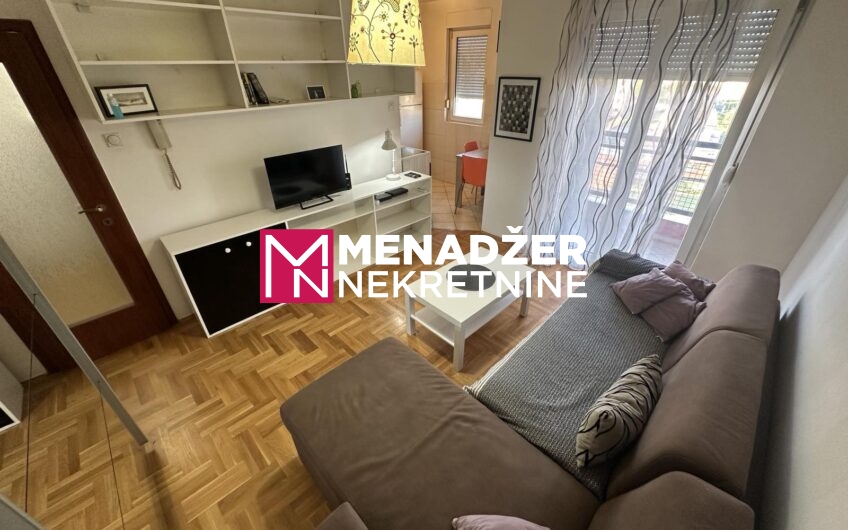 GARSONjERA NAMJEŠTENA 28 m2 – ZABJELO