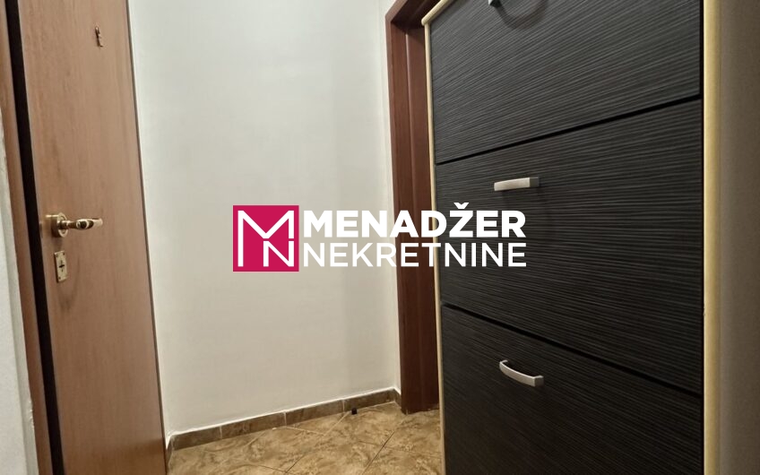 GARSONjERA NAMJEŠTENA 28 m2 – ZABJELO