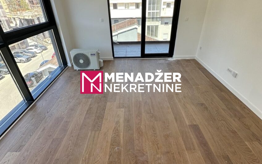 GARSONjERA 33 m2 – MOMIŠIĆI