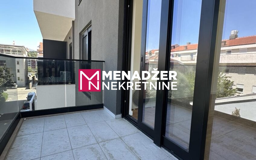 GARSONjERA 33 m2 – MOMIŠIĆI