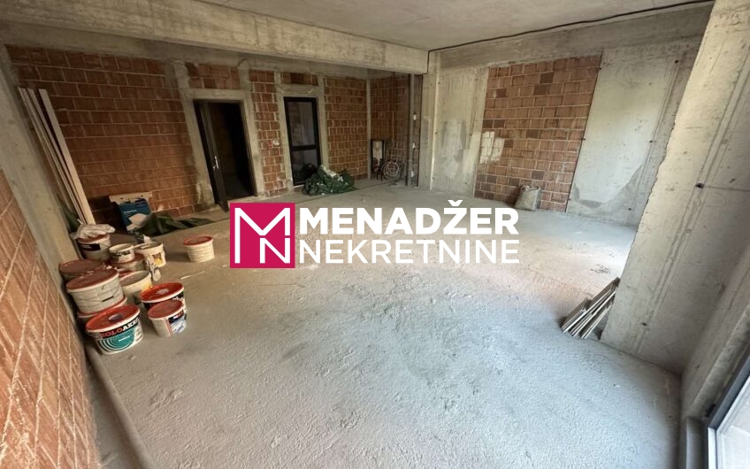 POSLOVNI PROSTOR 80 m2 – MOMIŠIĆI