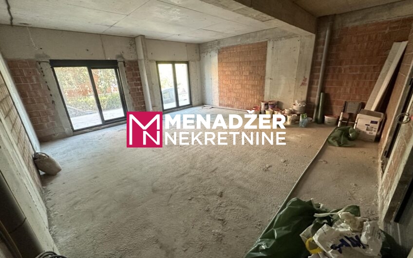 POSLOVNI PROSTOR 80 m2 – MOMIŠIĆI