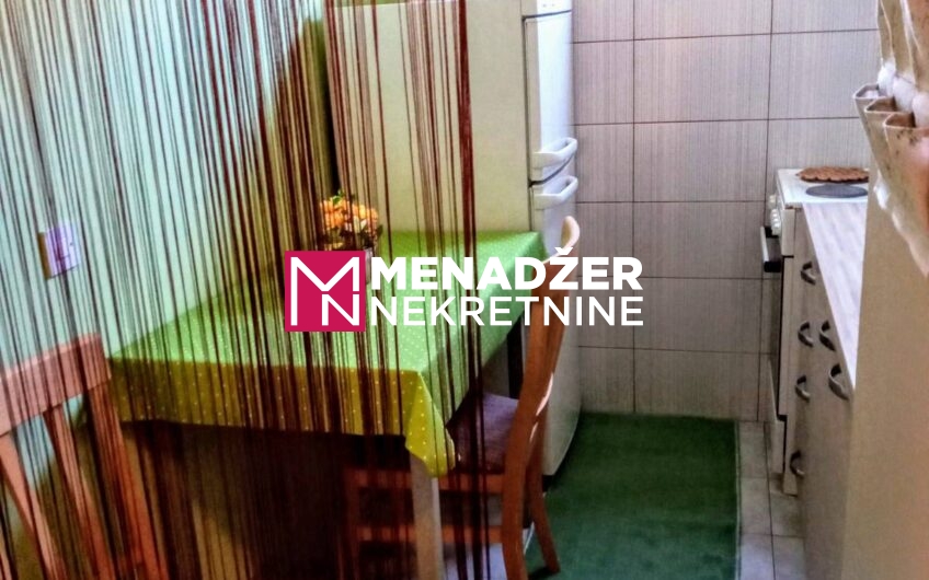 GARSONjERA NAMJEŠTENA 30 m2 – KOD GINTAŠA