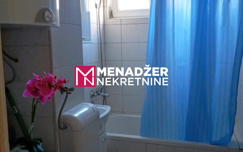 GARSONjERA NAMJEŠTENA 30 m2 – KOD GINTAŠA