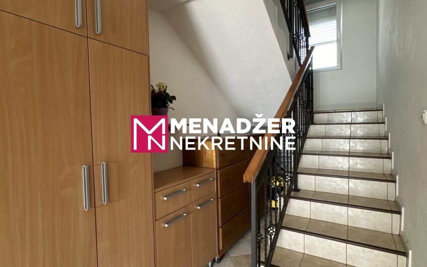 KUĆA NAMJEŠTENA 400 m2, PLAC 700 m2 – ZLATICA