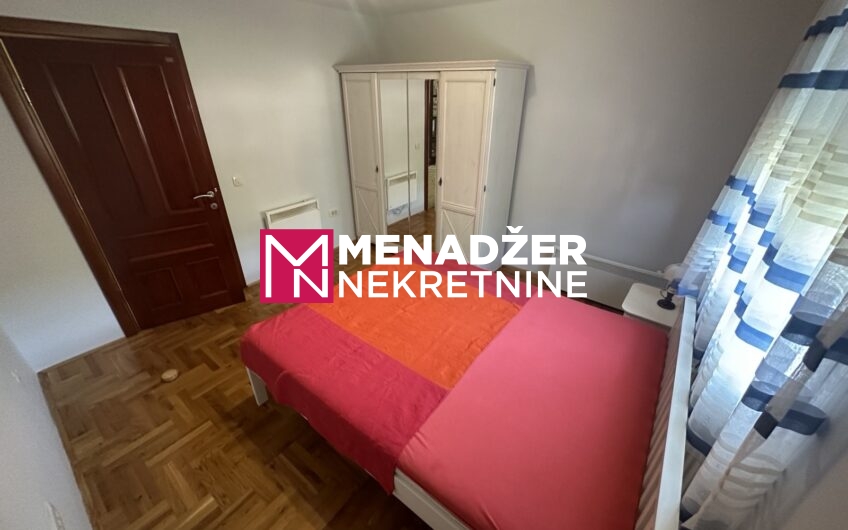 KUĆA 200 m2, PLAC 400 m2 – TOLOŠI