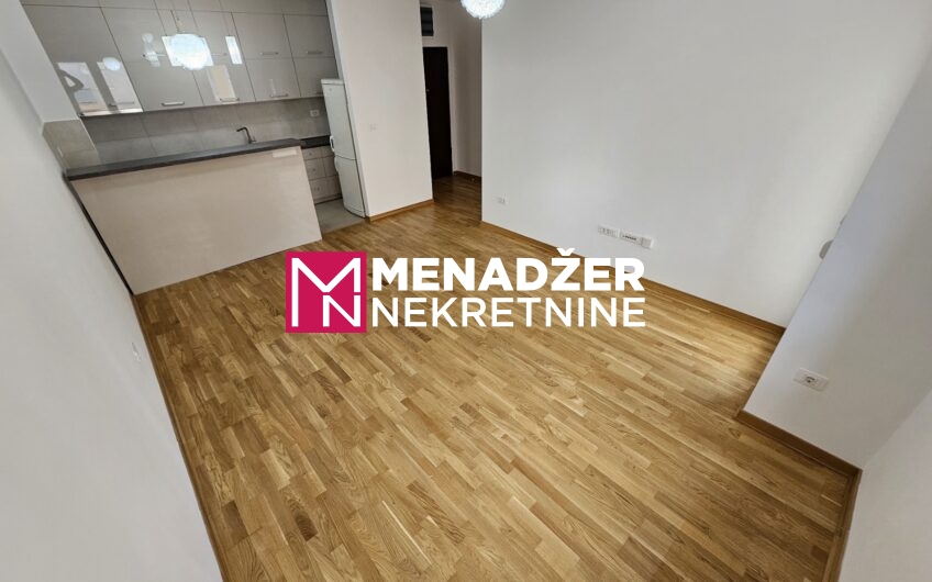 DVOSOBAN PRAZAN STAN 65 m2, GARAŽA – CITY KEJ