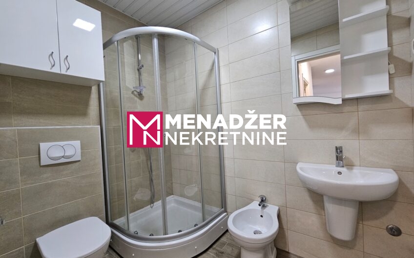 DVOSOBAN PRAZAN STAN 65 m2, GARAŽA – CITY KEJ