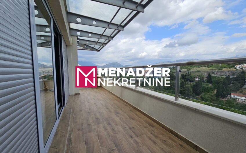 DVOSOBAN LUX NAMJEŠTEN STAN 70 m2 – PREKO MORAČE