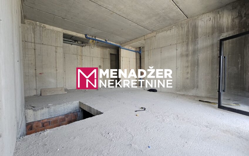 POSLOVNI PROSTOR 350 m2-CENTRAL POINT