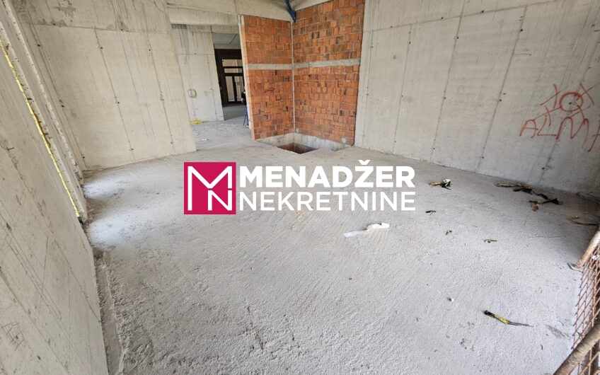 POSLOVNI PROSTOR 350 m2-CENTRAL POINT