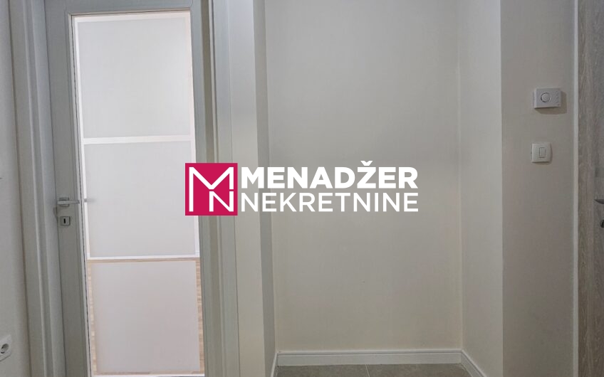 JEDNOSOBAN PRAZAN STAN 40 m2 – POBREŽJE