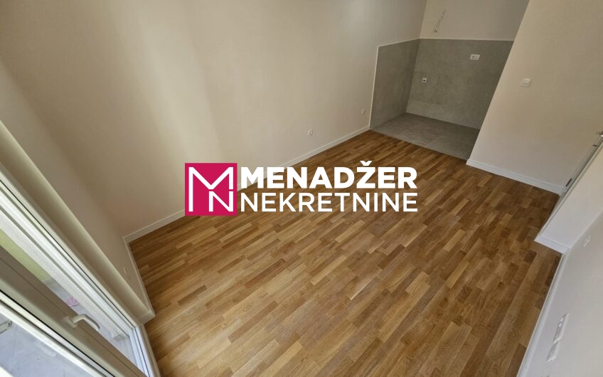 JEDNOSOBAN PRAZAN STAN 40 m2 – POBREŽJE