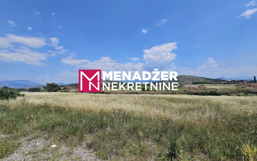 PLAC 2 200 m2 – MOST LUČA