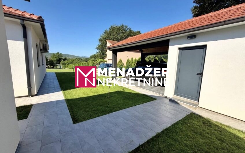 KUĆA 160 m2, PLAC 2 000 m2, BAZEN – PRIČELjE