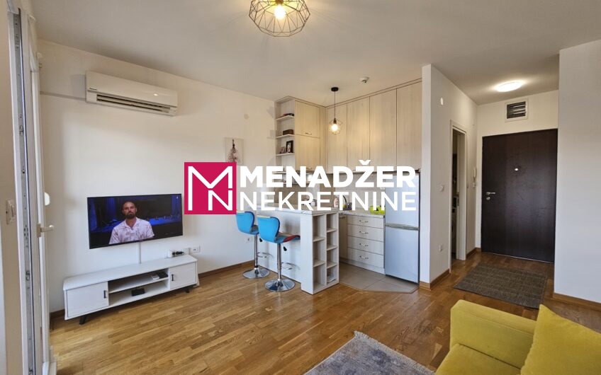 GARSONjERA NAMJEŠTENA 27 m2 – CITY KEJ