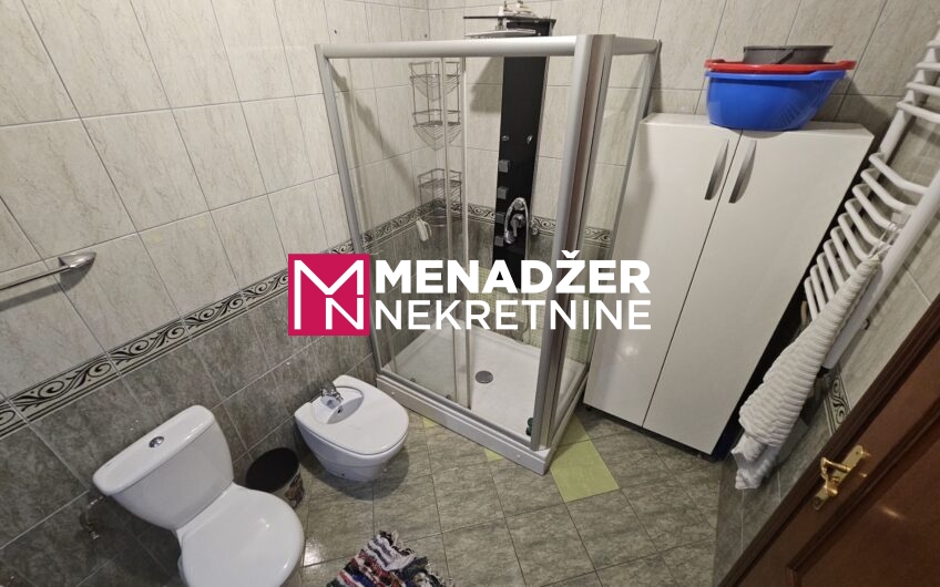 TROSOBAN NAMJEŠTEN STAN 115 m2, GARAŽA – GORICA C