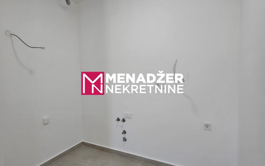JEDNOSOBAN PRAZAN STAN 47 m2, GARAŽA – PREMIUM KVART