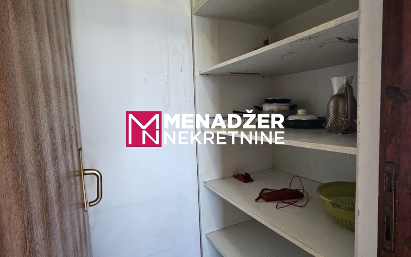 JEDNOSOBAN PRAZAN STAN 58 m2 – KOD GINTAŠA