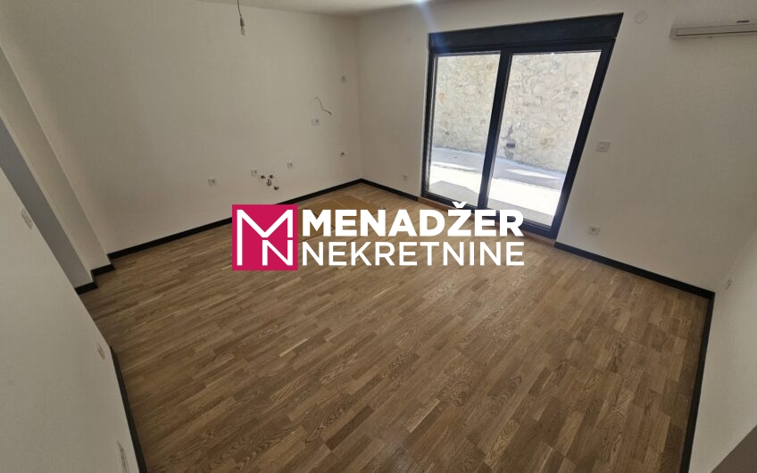 DVOSOBAN STAN 52 m2 – GORICA C