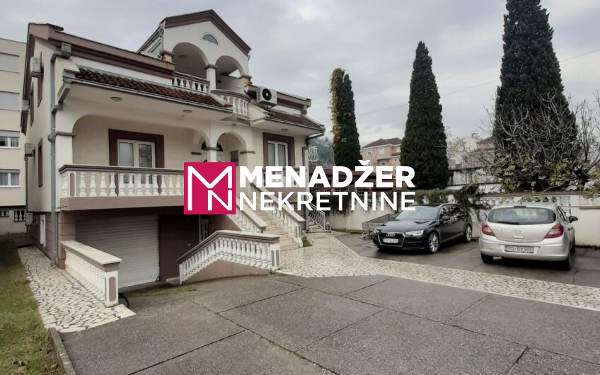 KUĆA 360 m2 – MOMIŠIĆI