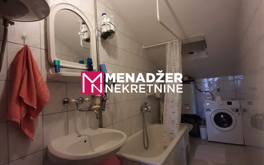 KUĆA 360 m2 – MOMIŠIĆI