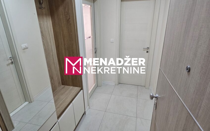 JEDNOSOBAN NAMJEŠTEN STAN 49 m2, GARAŽA – CENTRAL POINT