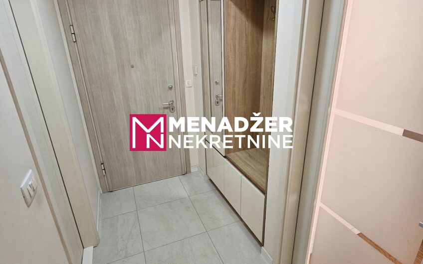JEDNOSOBAN NAMJEŠTEN STAN 49 m2, GARAŽA – CENTRAL POINT