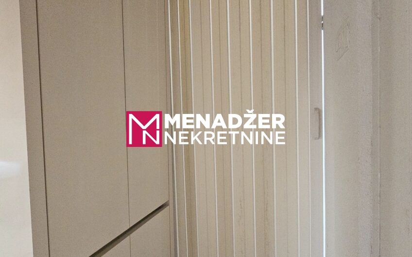 GARSONjERA NAMJEŠTENA 23 m2 – CENTAR