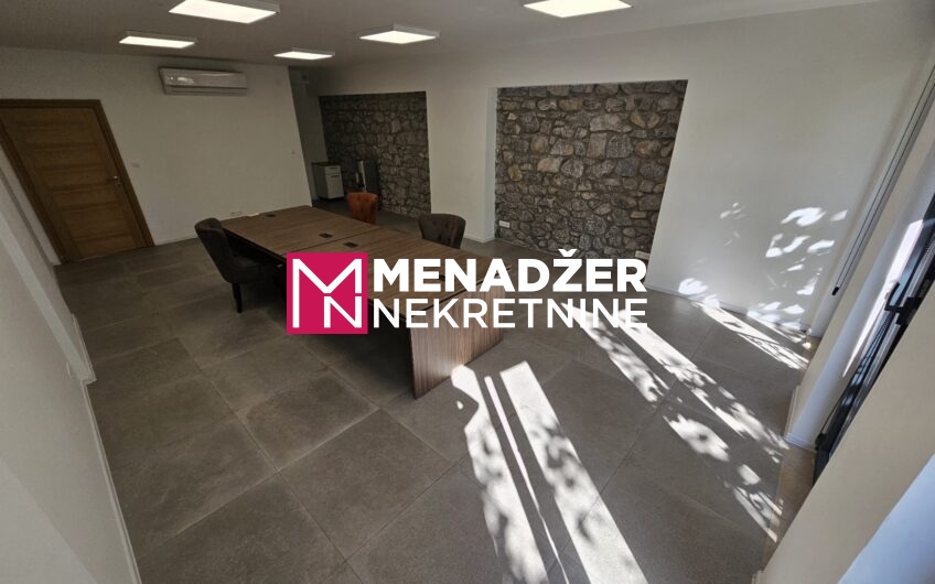 POSLOVNI PROSTOR 120 m2 – CENTAR
