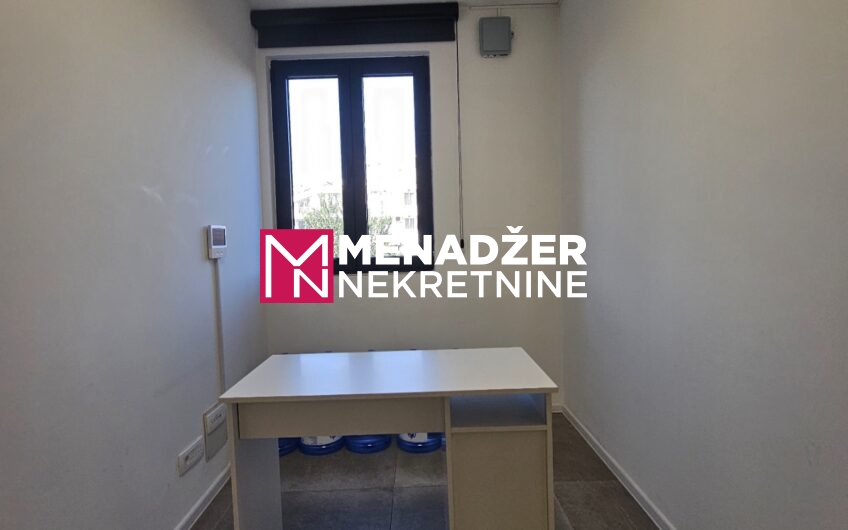 POSLOVNI PROSTOR 120 m2 – CENTAR
