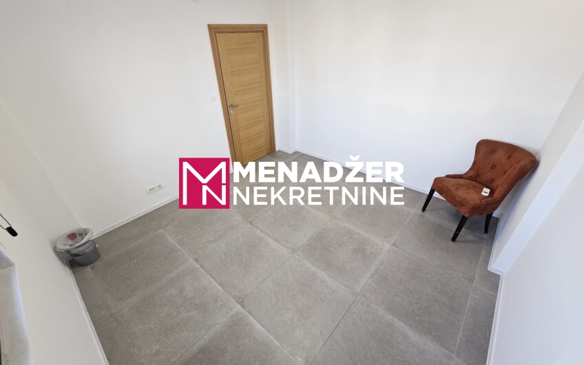 POSLOVNI PROSTOR 120 m2 – CENTAR