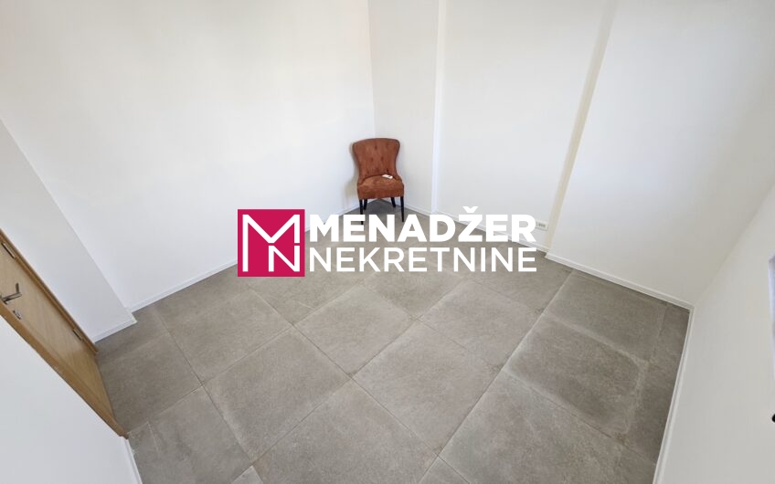 POSLOVNI PROSTOR 120 m2 – CENTAR