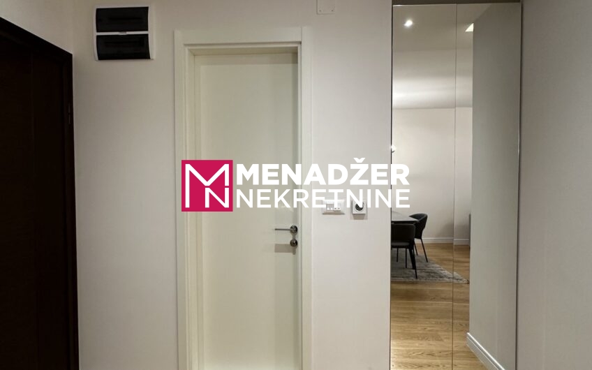 JEDNOSOBAN NAMJEŠTEN STAN 63 m2, GARAŽA – PREKO MORAČE